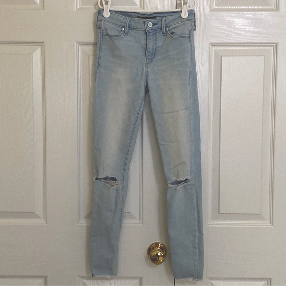 Abercrombie High Waisted Ripped Skinny Jeans